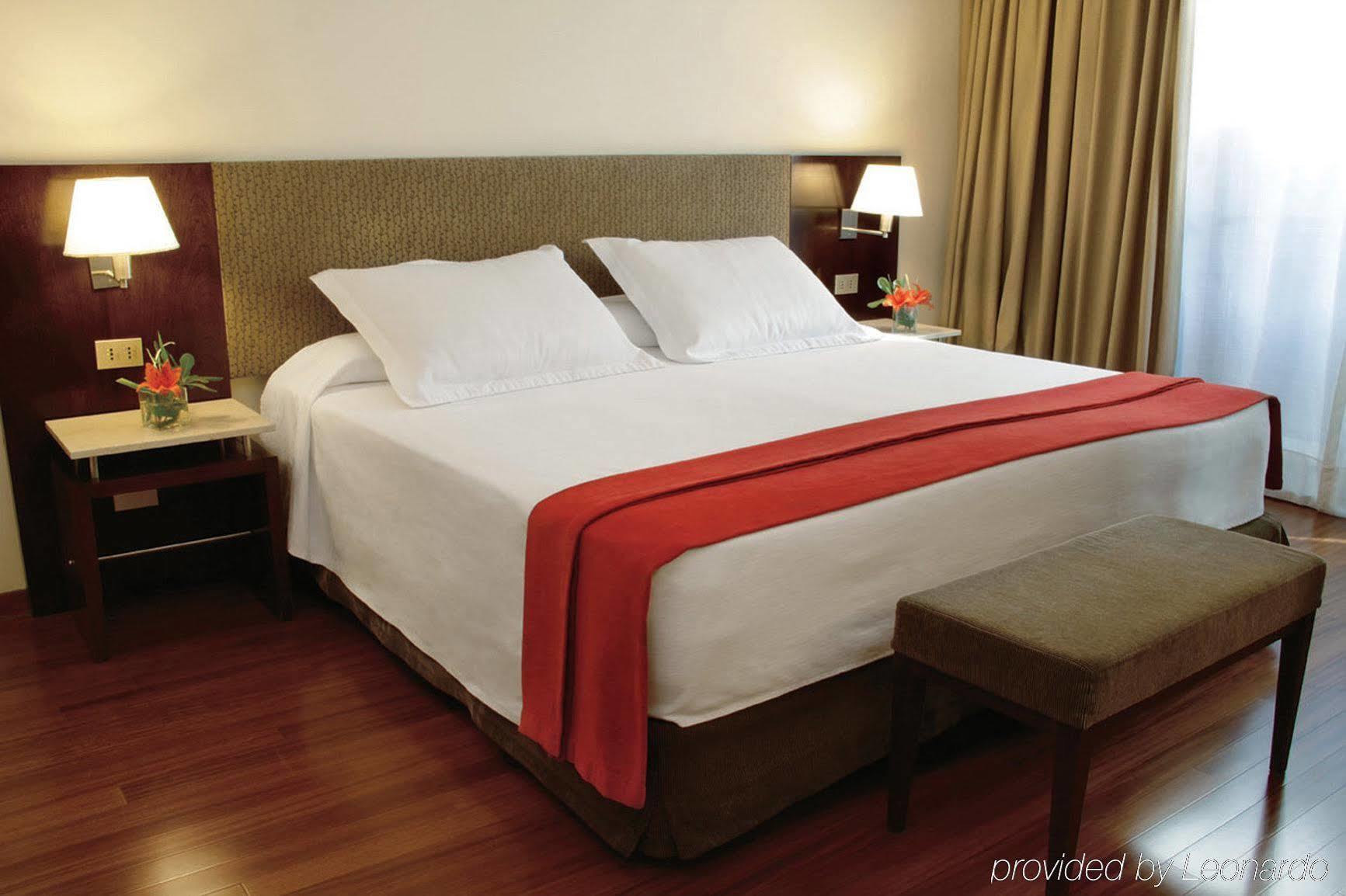 Hotel Nh Buenos Aires Florida Exteriér fotografie